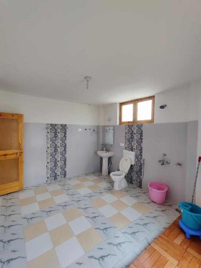 Jig Gyas Guest House Лех Екстериор снимка